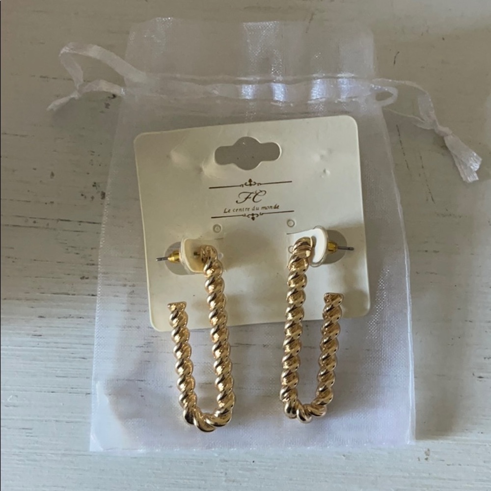 Chain earrings - Picture 3 of 3
